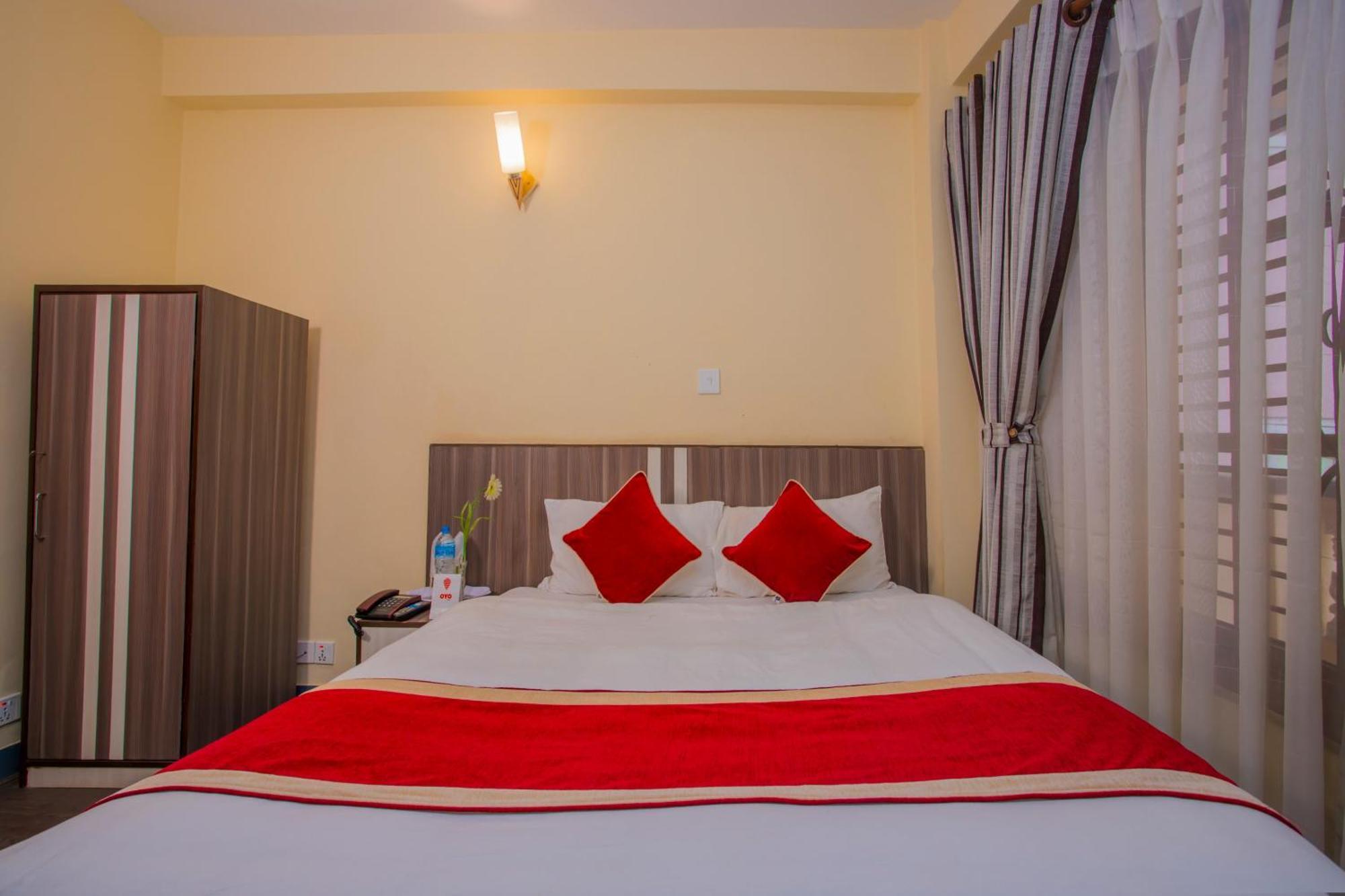 Oyo 297 Hotel Aayam Kathmandu Ngoại thất bức ảnh