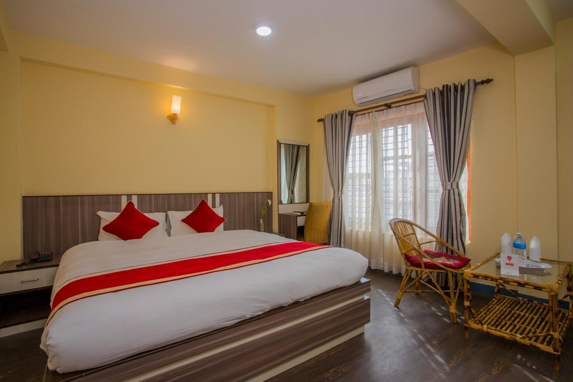 Oyo 297 Hotel Aayam Kathmandu Ngoại thất bức ảnh